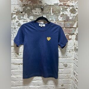 Play Comme des Garcons Navy Blue Women’s s
Size Large T-Shirt with Heart Patch